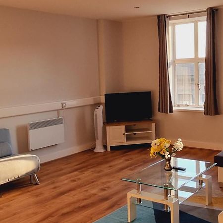 Modern And Spacious Swansea Centre Apartment Εξωτερικό φωτογραφία