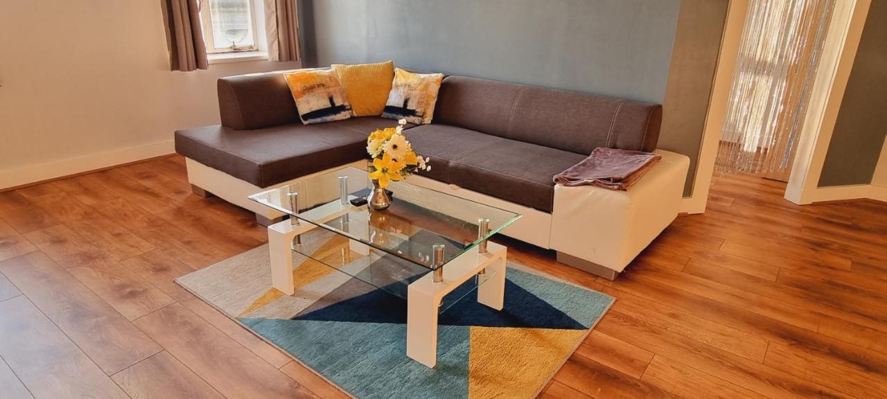 Modern And Spacious Swansea Centre Apartment Εξωτερικό φωτογραφία